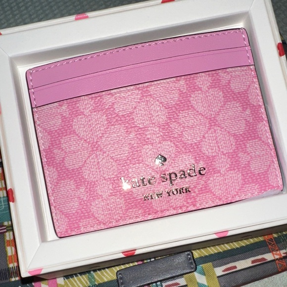 NWT Kate Spade Pink Floral Card Holder in box so cute 🥰 new - Picture 7 of 7